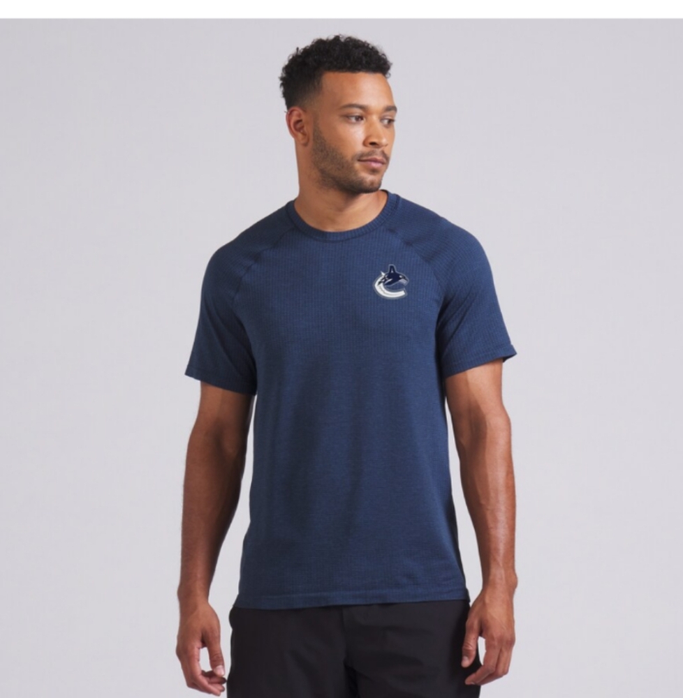 Lululemon Canucks Blue T-shirt XXL, NEW Vancouver NHL Men Top T Shirt